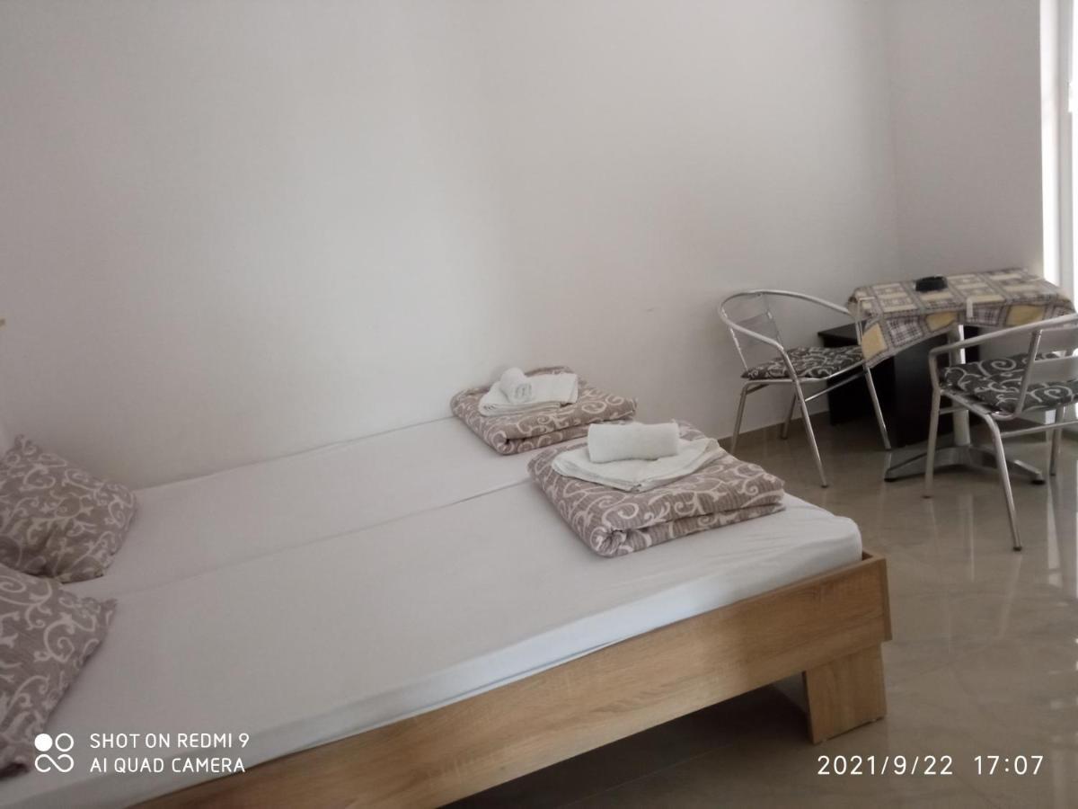 Smestaj Lux Apartment Veliko Gradište Екстериор снимка